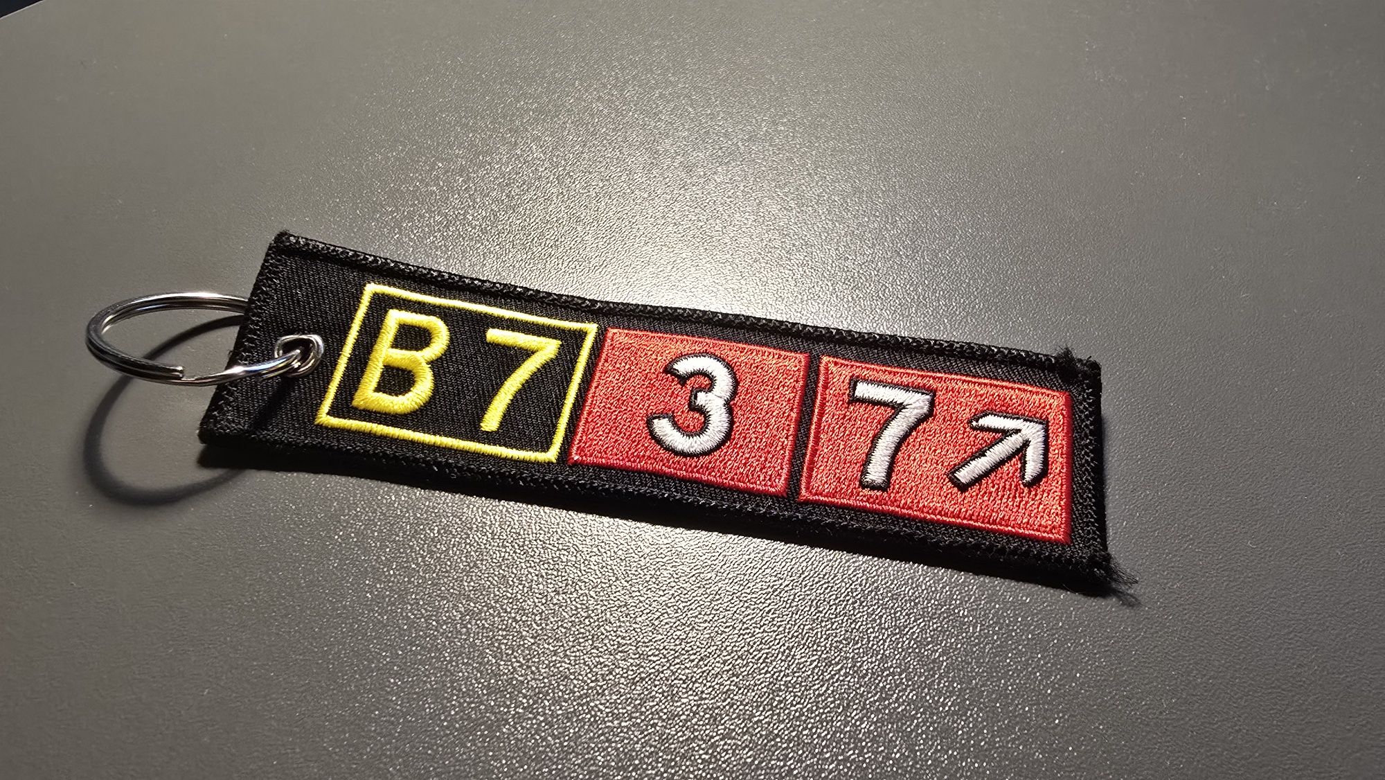 Brelok lotniczy przywieszka Boeing 737 Nowy