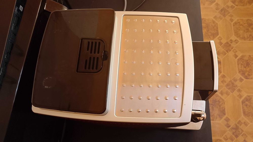 Кавомашини кавоварка DeLonghi ECAM 23.420.SR Повне ТО!