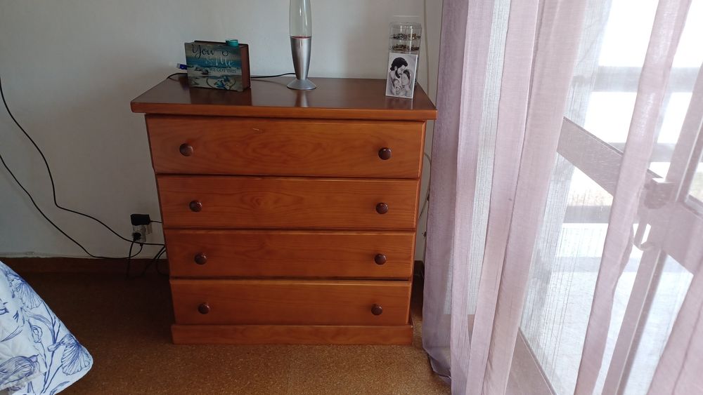 Quarto completo em bom estado