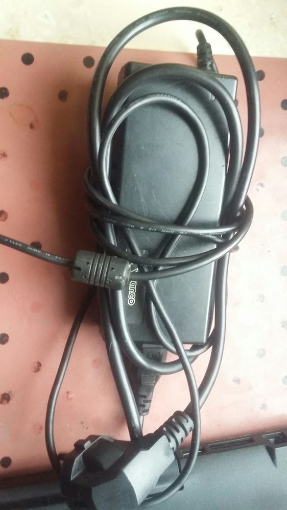 Laptop ASUS i F5GL(uszkodzony)