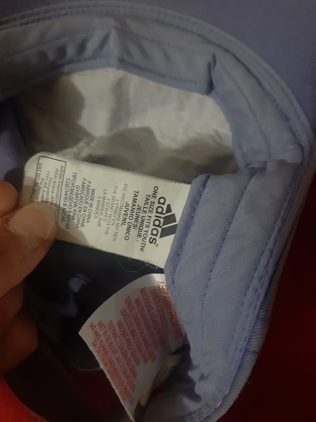 Продам  бейсболку " Adidas"