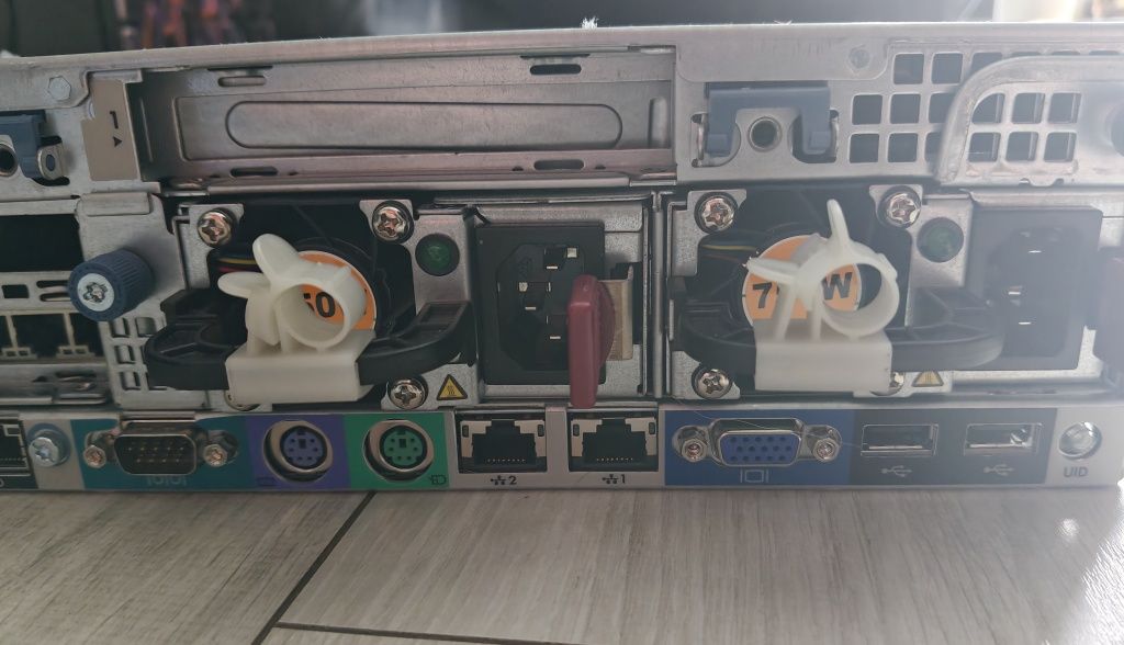 Serwer HP ProLiant DL380 G7 rack 1U 2xXeon X5660