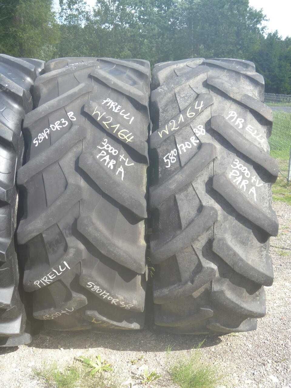 2x Opona używana rolnicza 580/70R38 PIRELLI TM700; 1000zł  W2164