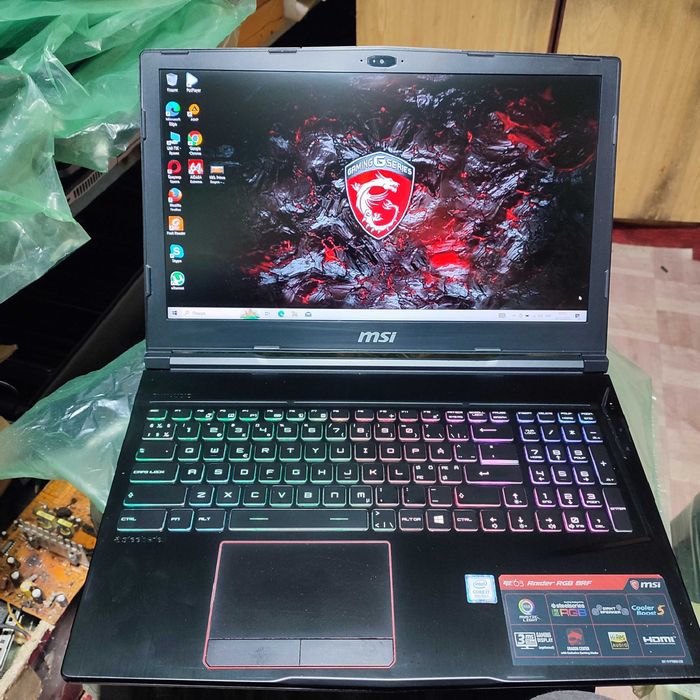 Ігровий MSI MS-16P5\i7-8750H\15.6" Full HD\ GTX 1070 8GB\16\240\