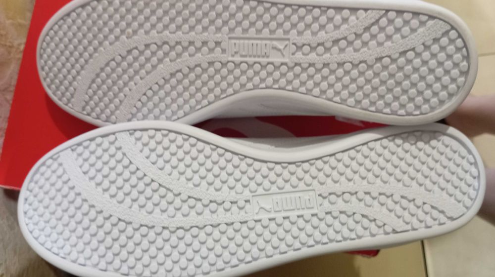 Nowe Buty rozmiar 39 puma