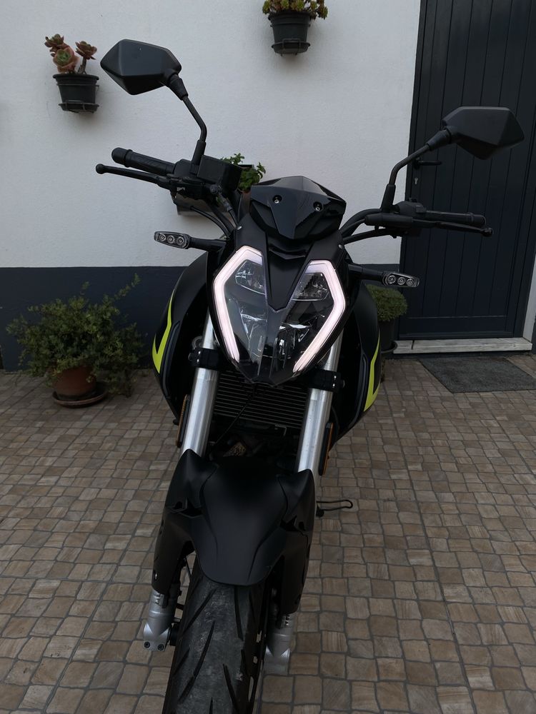 Keeway rkf 125.