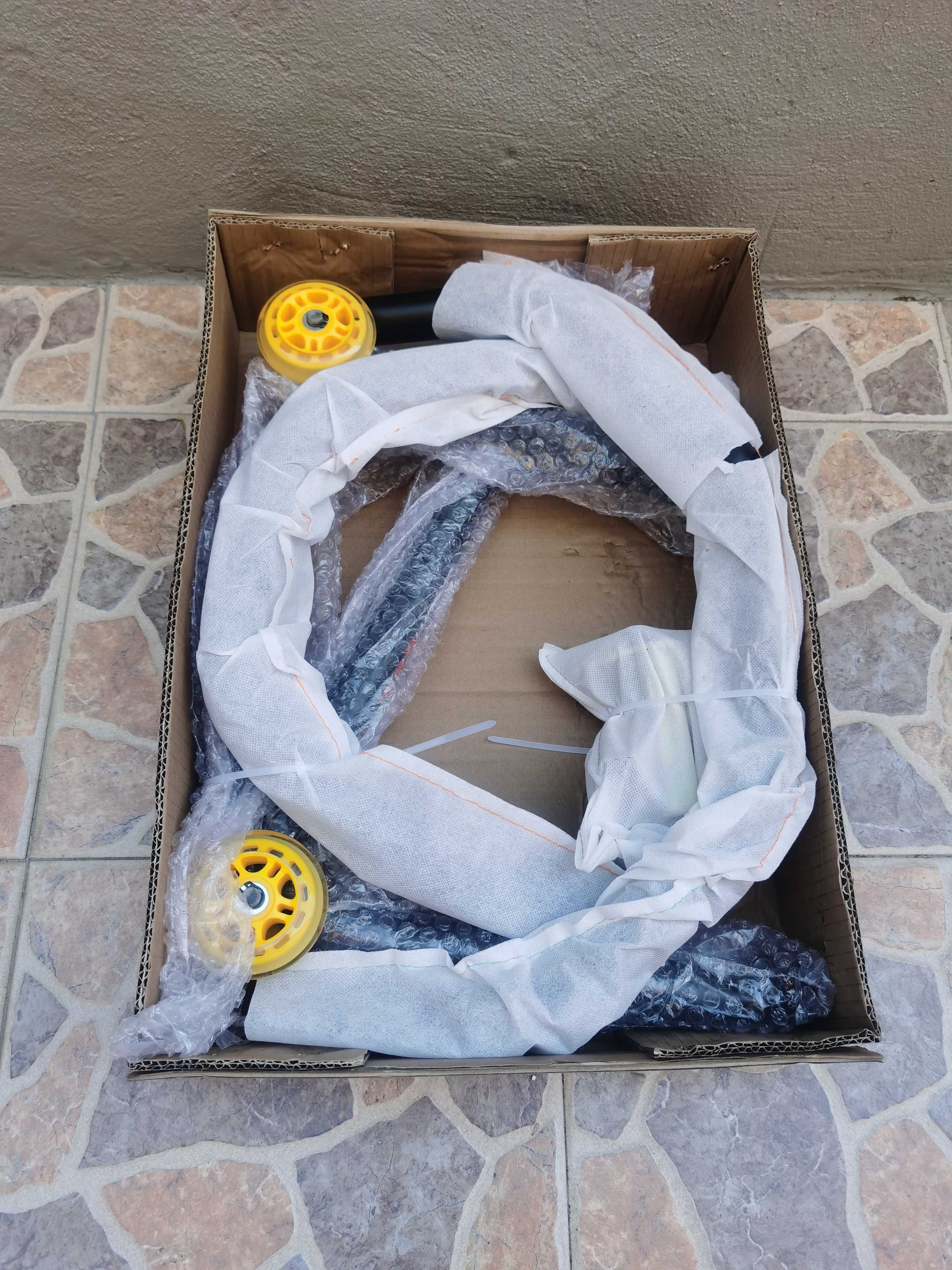 Cavalete Mota 2 em 1 - NOVO EM CAIXA - 45€