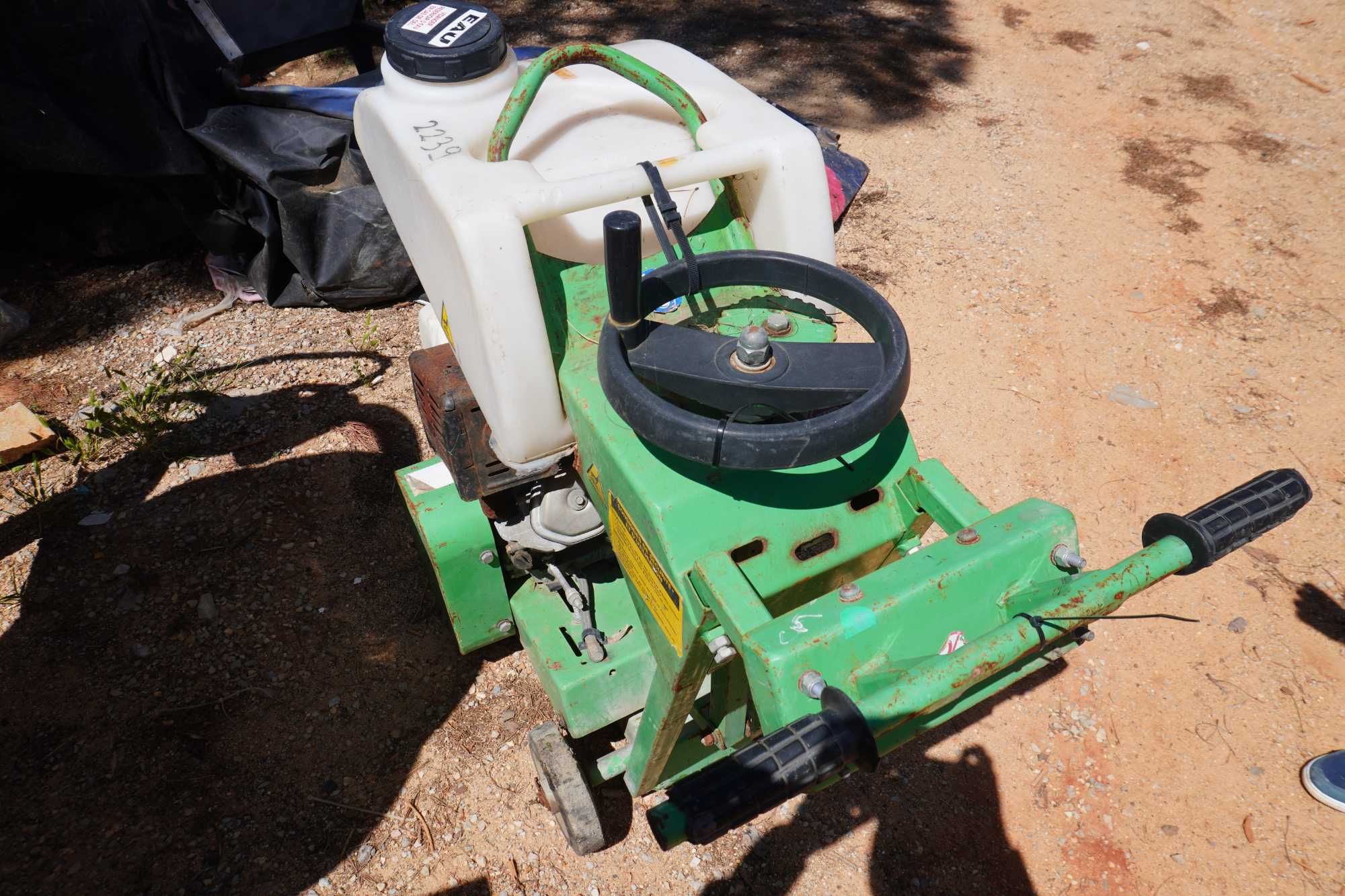 Máquina de Cortar Chão com Motor Honda
