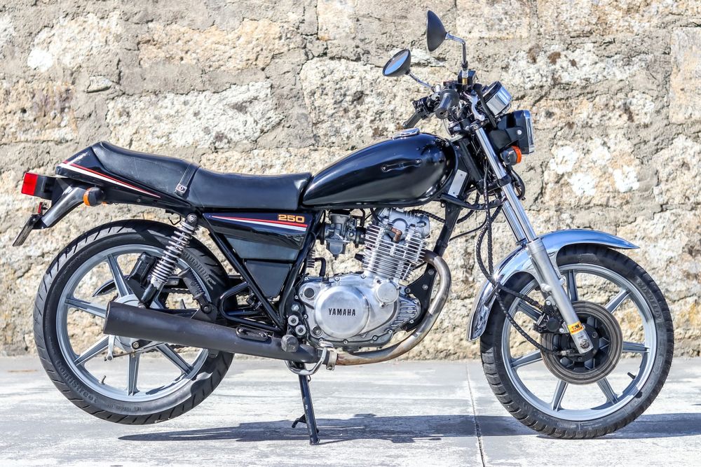 Yamaha SR 250cc 21L