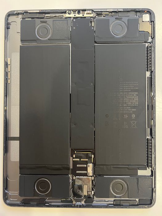 iPad Pro 12.9 Gen 3 A1876 64Gb на запчастини