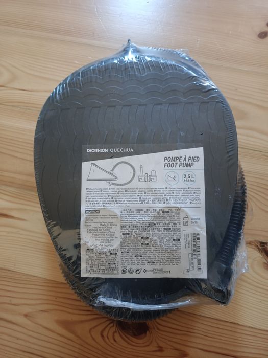 Pompka nożna  do materaca Quechua