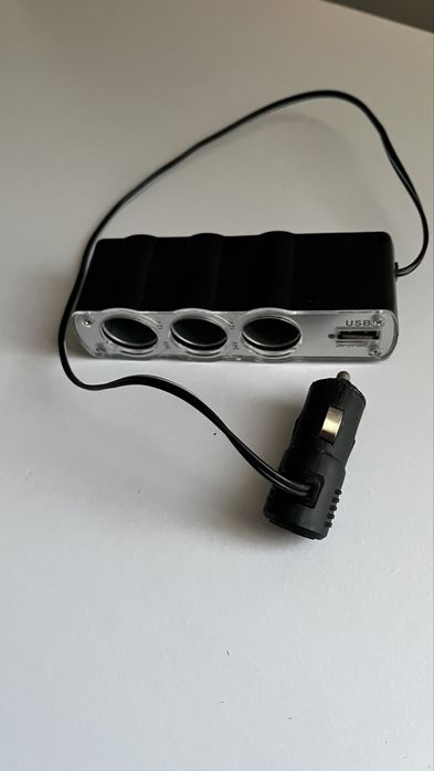 Автомобільні прикурювачі з usb
