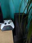 Xbox series X / dwa pady, stacja ładowania