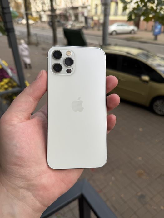iPhone 12 Pro 256gb Silver (88% акумулятор) з гарантією