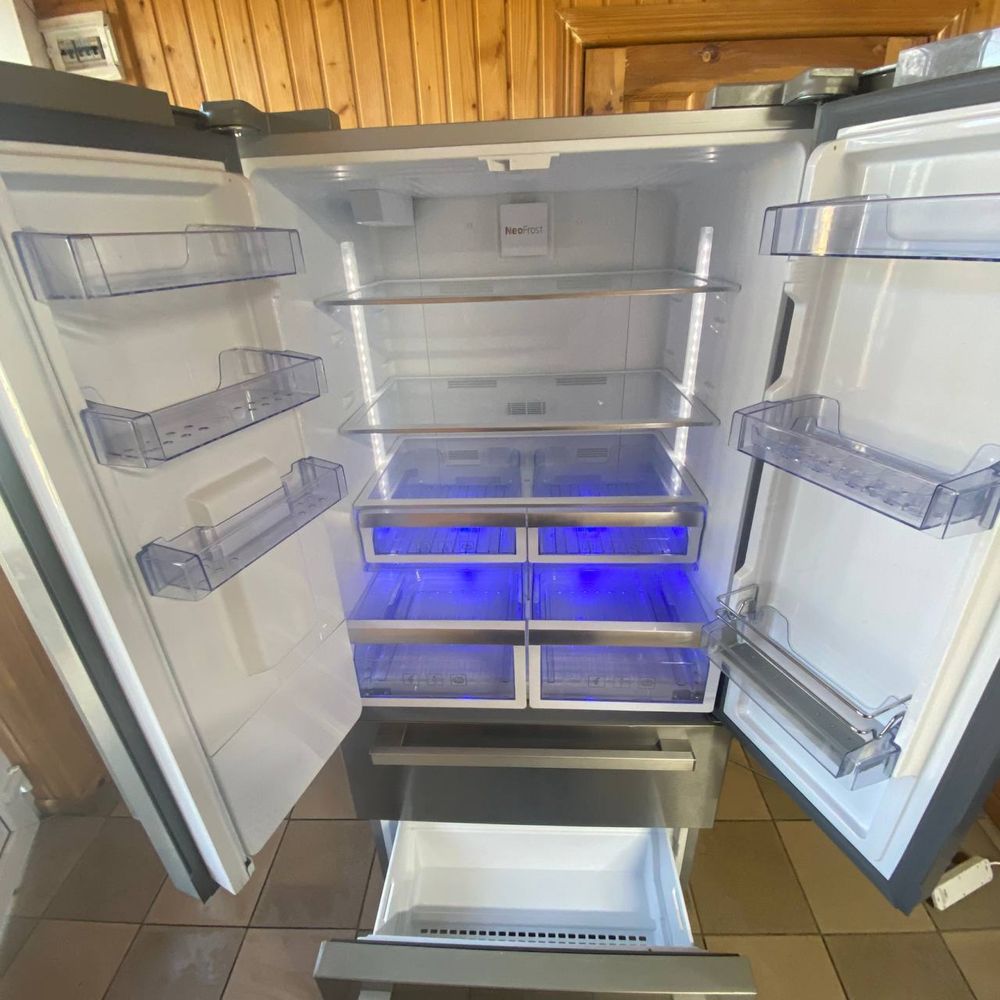 Холодильник Beko Side-by-Side/Холодильник двохдверний