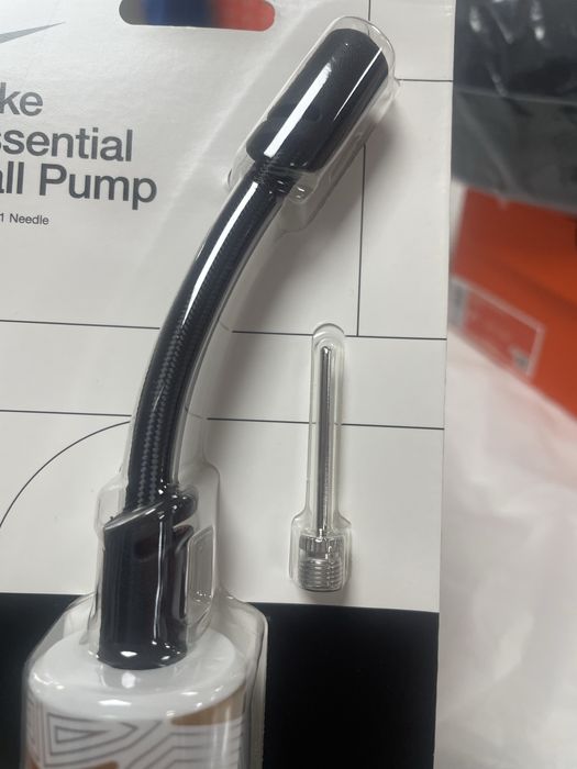 Насос Nike N.000.1384.189 Оригінал!!