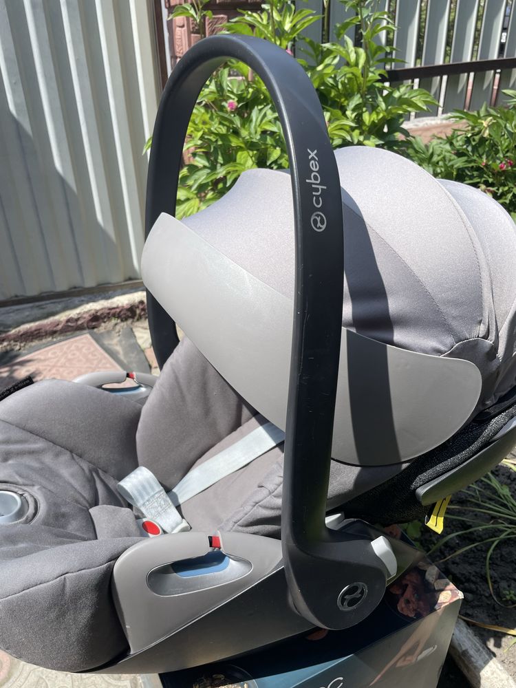 Автокрісло Cybex Cloud Z i-size