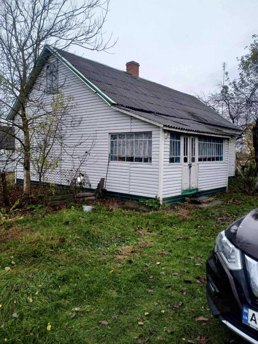 Будинок в селі Луцький район