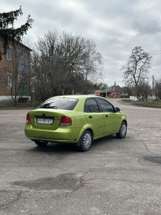 Продам обміняю хорошу економну машинку шевроле авео