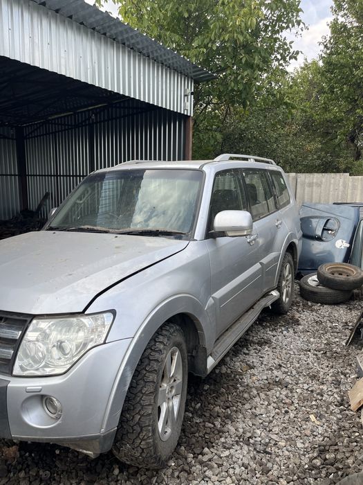 Разборка запчасти шрот Mitsubishi Pajero Wagon 4 08г 3.2d Паджеро 4