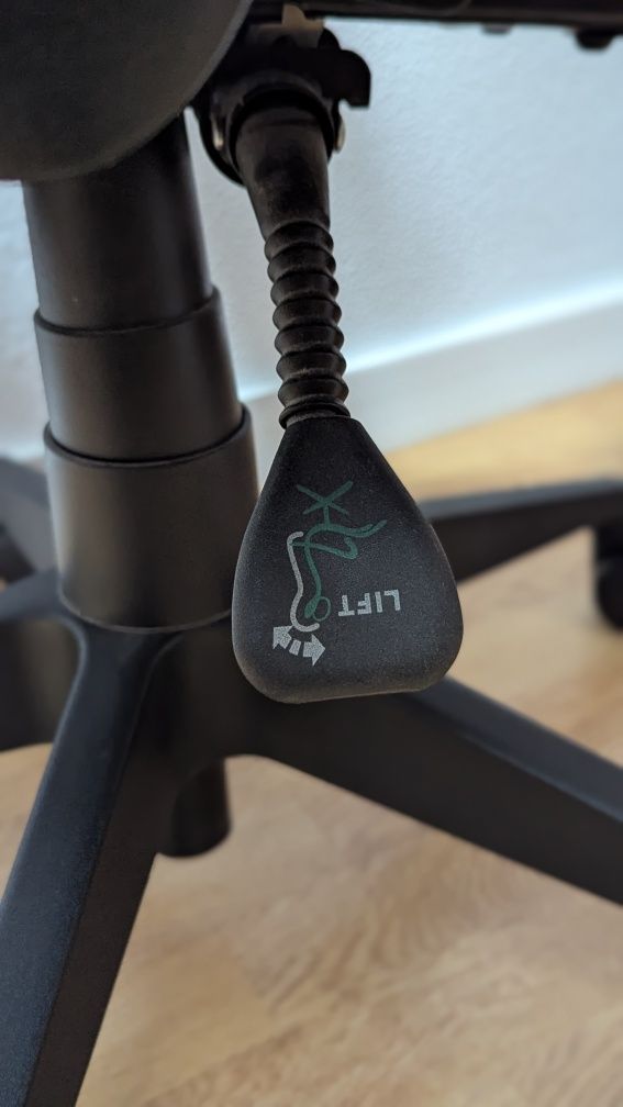 Cadeira de escritório ergonómica com espaldar alto - tecido