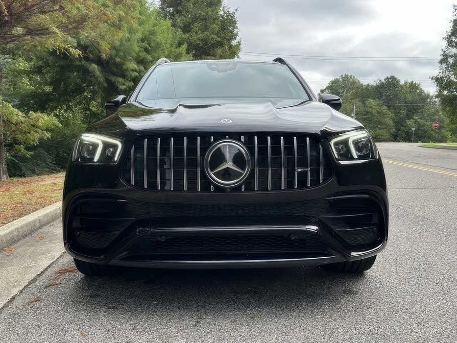 Mercedes-Benz GLE      2021