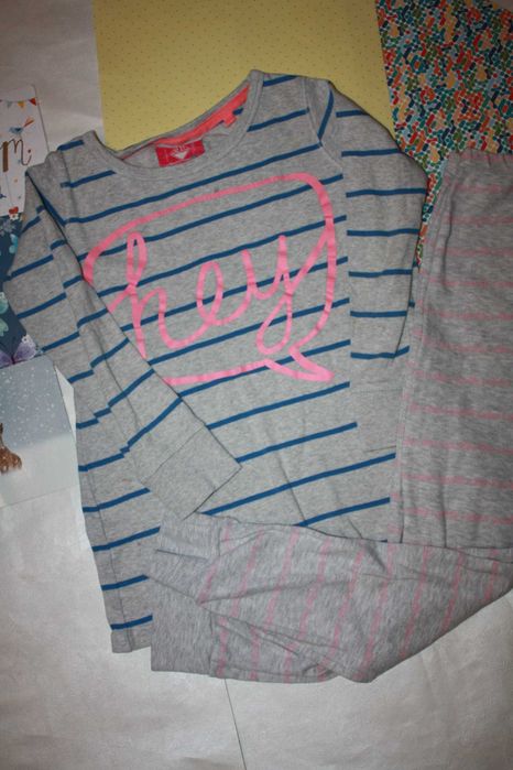 Котоно-трикотажная пижама ф.Next 8/9лет,р-134 хорошее состояние