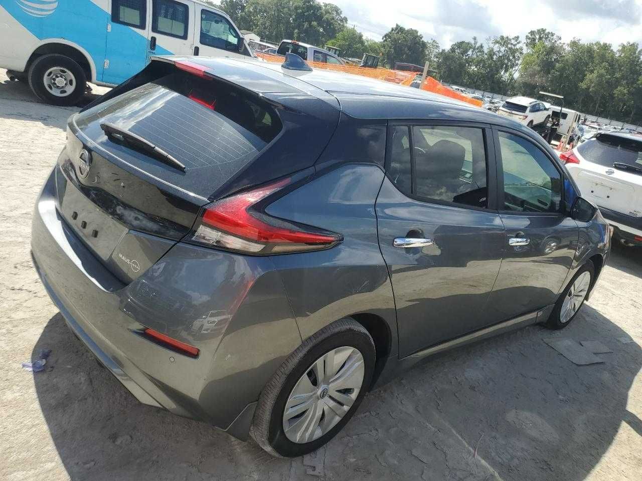 Nissan Leaf S 2023