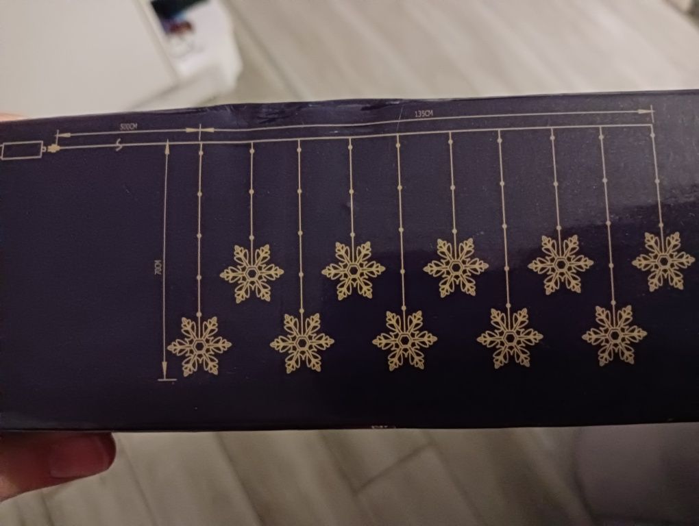 Kurtyna świetlna LED śnieżynki