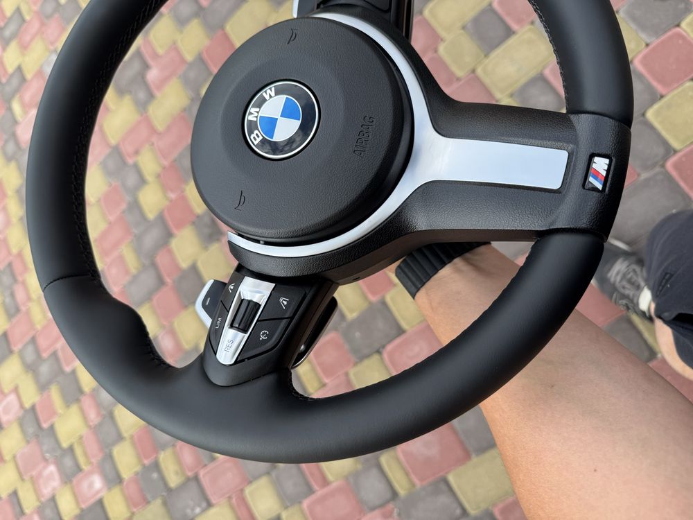 Продам M руль BMW F10 новий