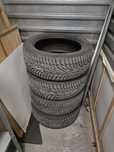 Opony Nokian WR D3 225/50 R17 94H, 2017r