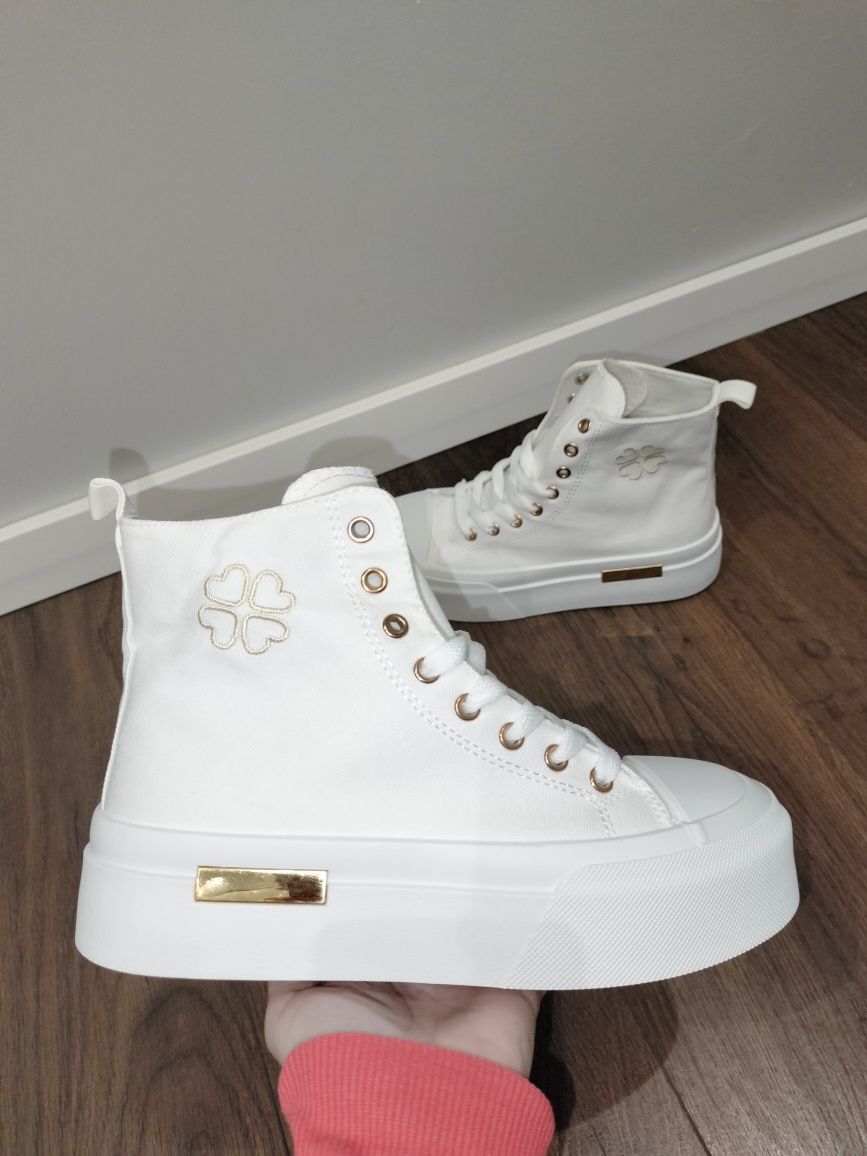 Trampki sneakersy białe platforma ozdobny haft r.36-41
