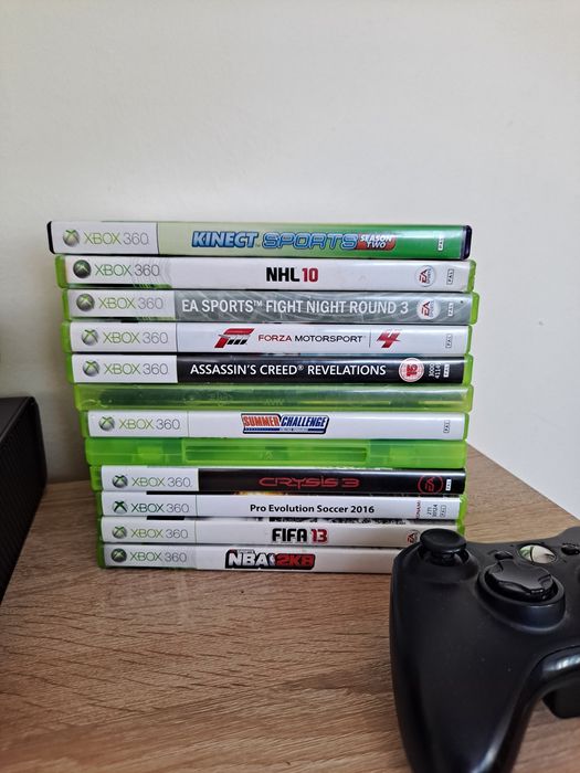 Konsola XBOX 360 Kinect +Gry Pad