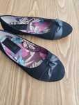 Sabrinas Black &  Leather
