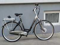 Sprzedam rower damski elektryk Trek Navigator L600+ 28 cali Nexus 8