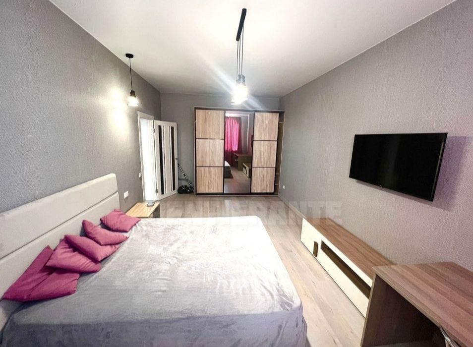 Срочно сдам квартиру в ЖК"Мандарин", ул.Канатная 122. Животных можно