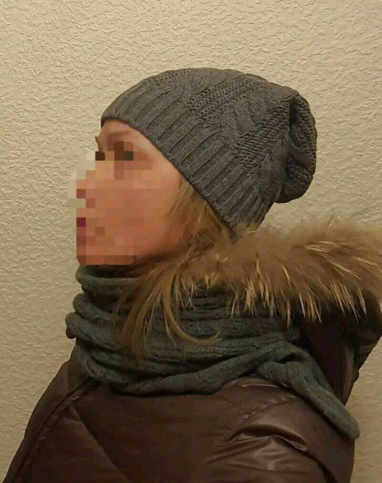 Шапка и шарф серые