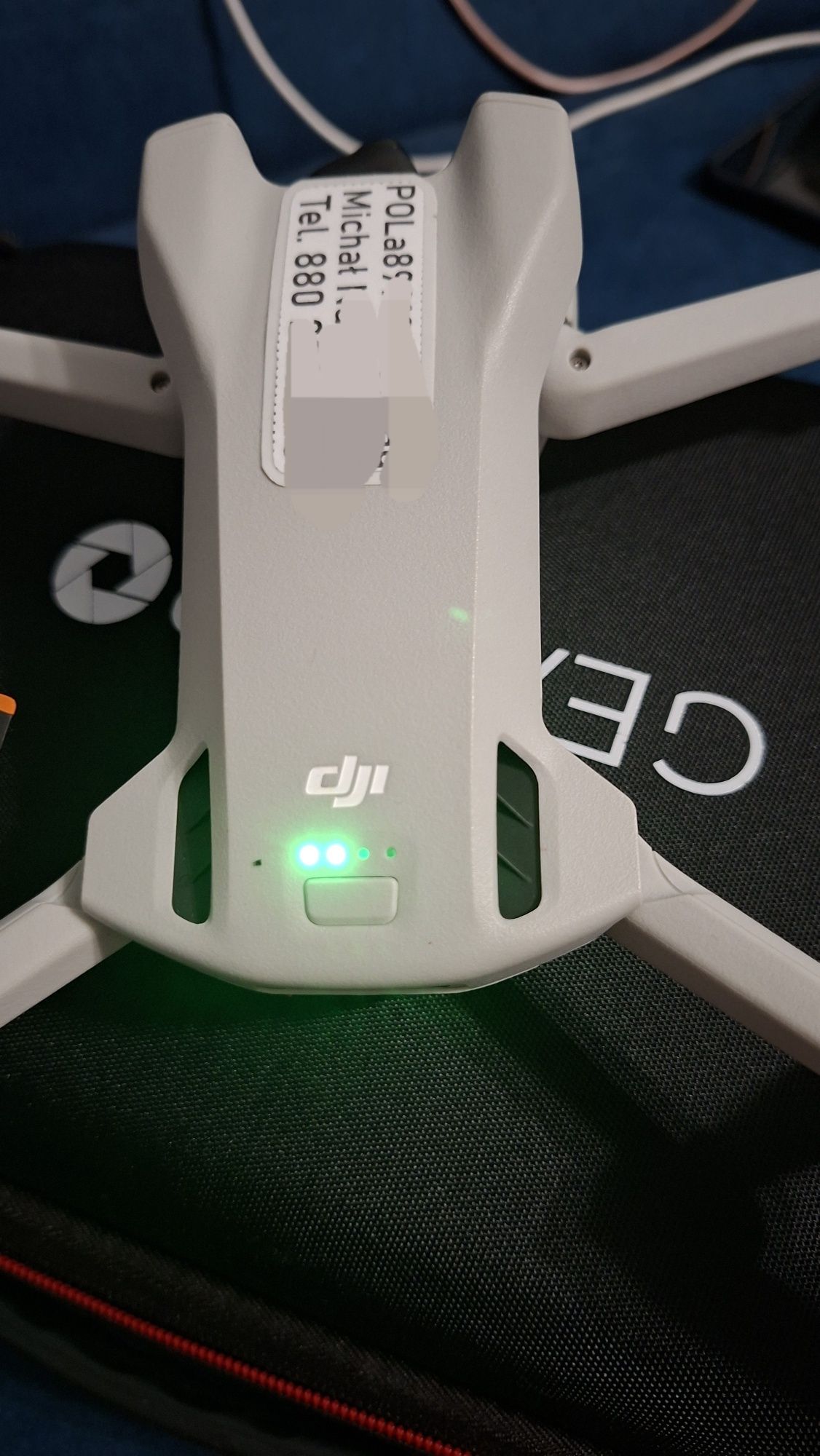 Dron Dji Mini 3 FMC, dwie torby, karta pamięci i dodatki