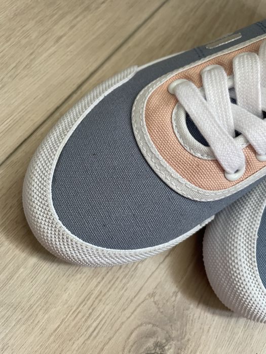 Fila кеди нові кольорові з текстилю