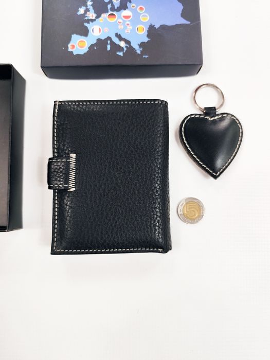 NOWY zestaw Czarny portfel i brelok serce prezent skórzany męski