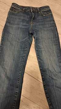 Emporio Armani jeansy r 27