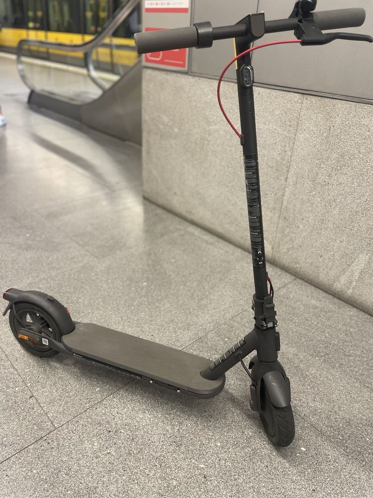 Trotinete Xiaomi Mi Scooter 4