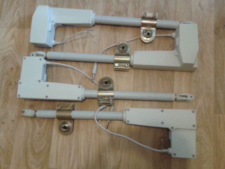 Siłownik elektryczny Podnośnik Linak do bramy itp silnik 12/24V