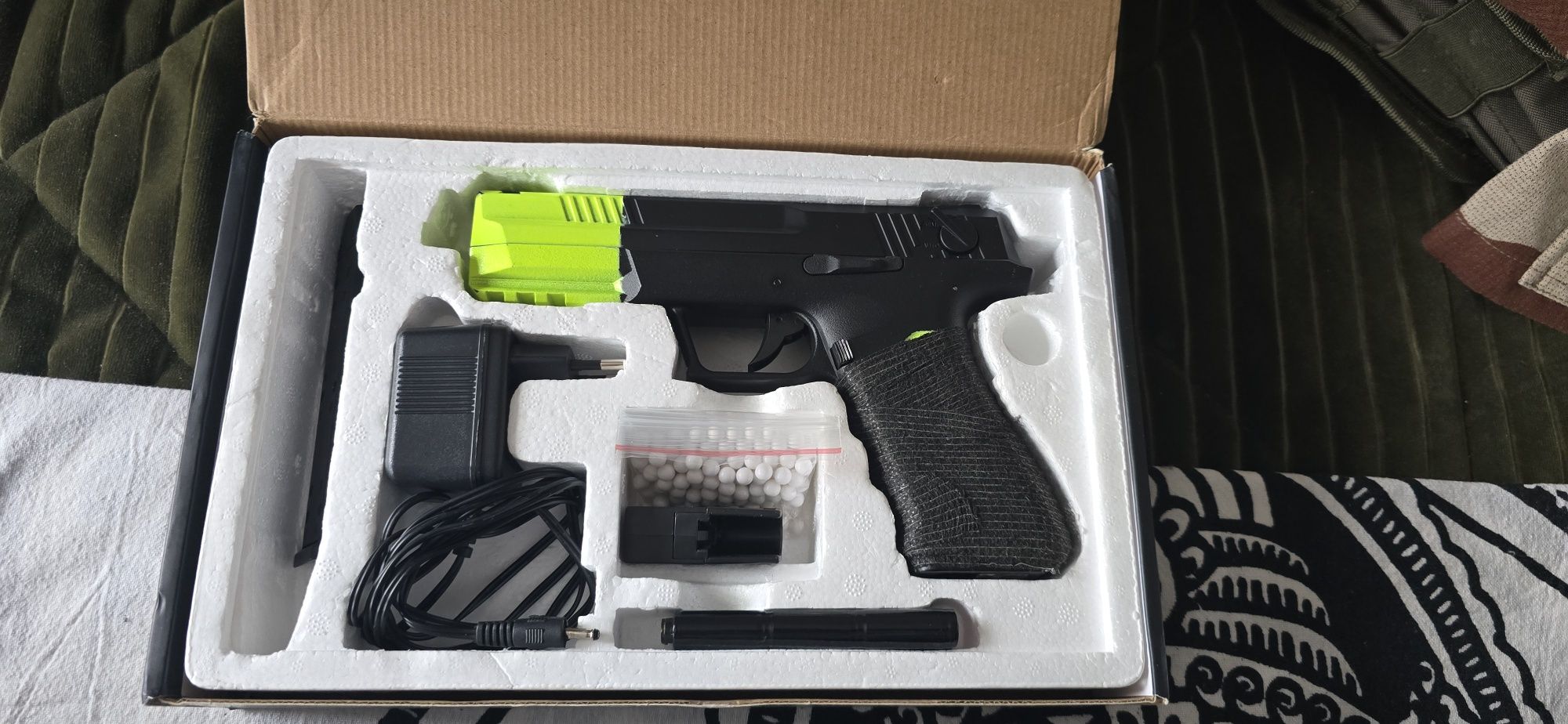 Equipamento+ armamento Airsoft