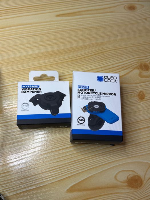 Suporte para espelho retrovisor de motos Quad Lock