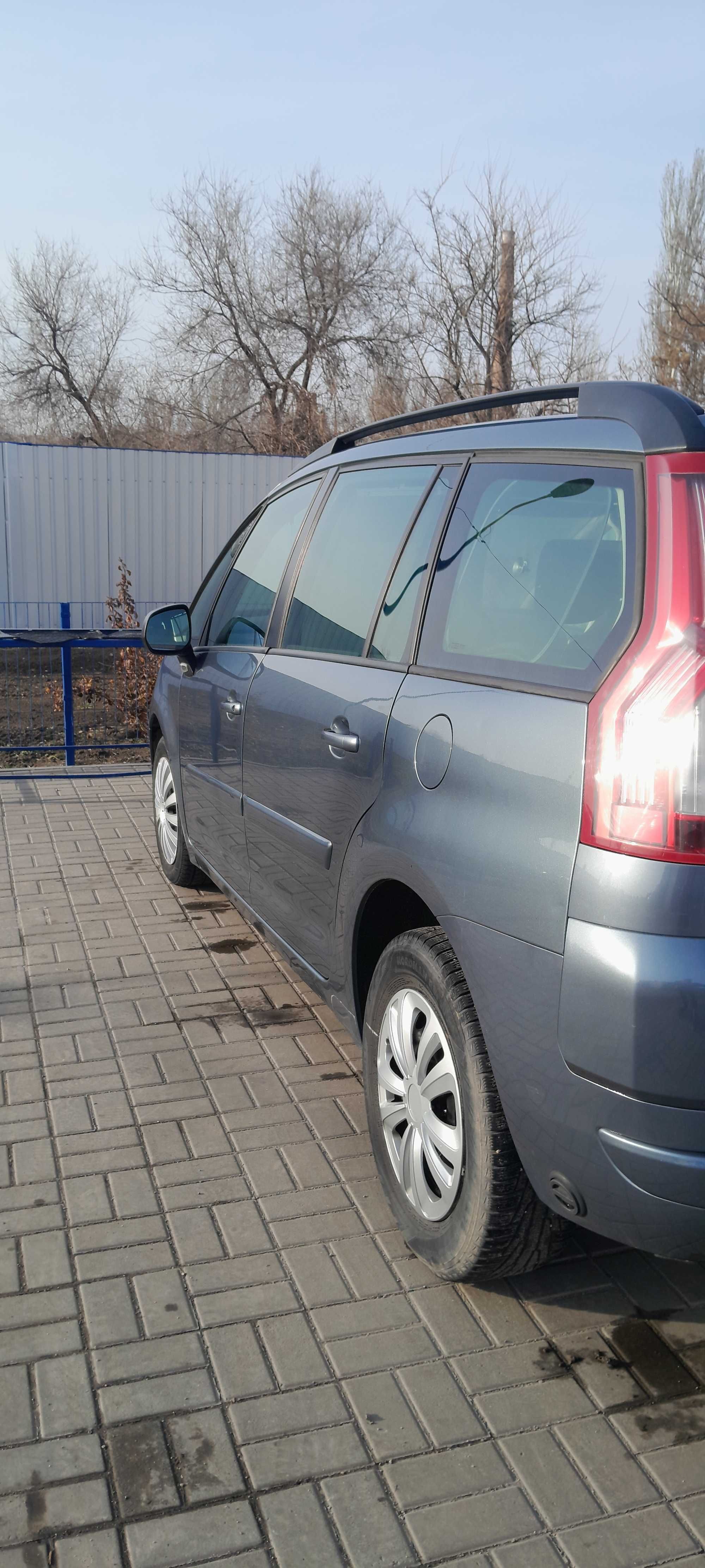 Citroen C4 Grand Picasso 7 мест