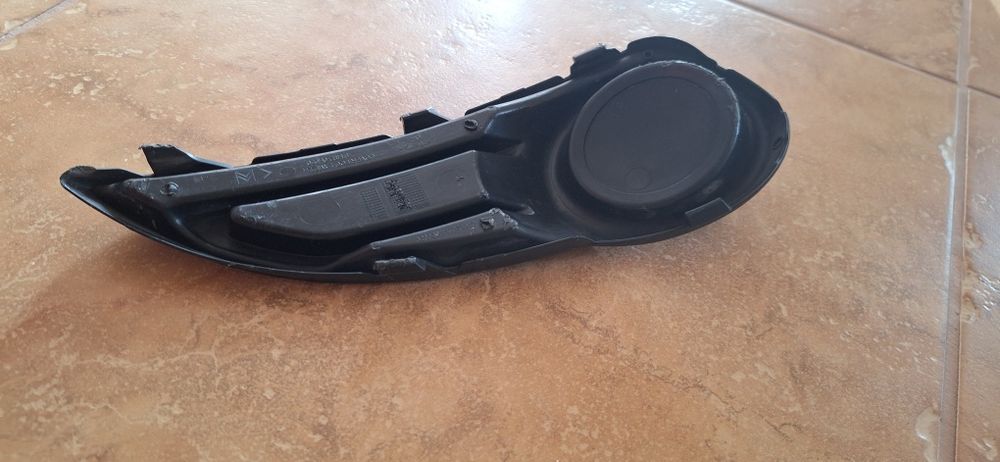 Kratka zaślepka zderzaka halogenu Citroen C1 lewy przód 81482-0H030