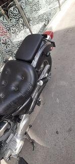 Banco pendura removível ventosas Harley bobber custom chopper castanho