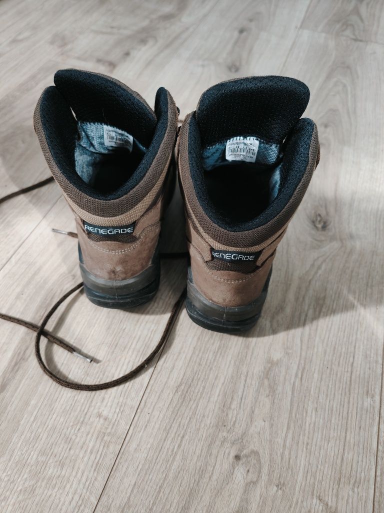 Botas Gore tex trekking Iowa 39