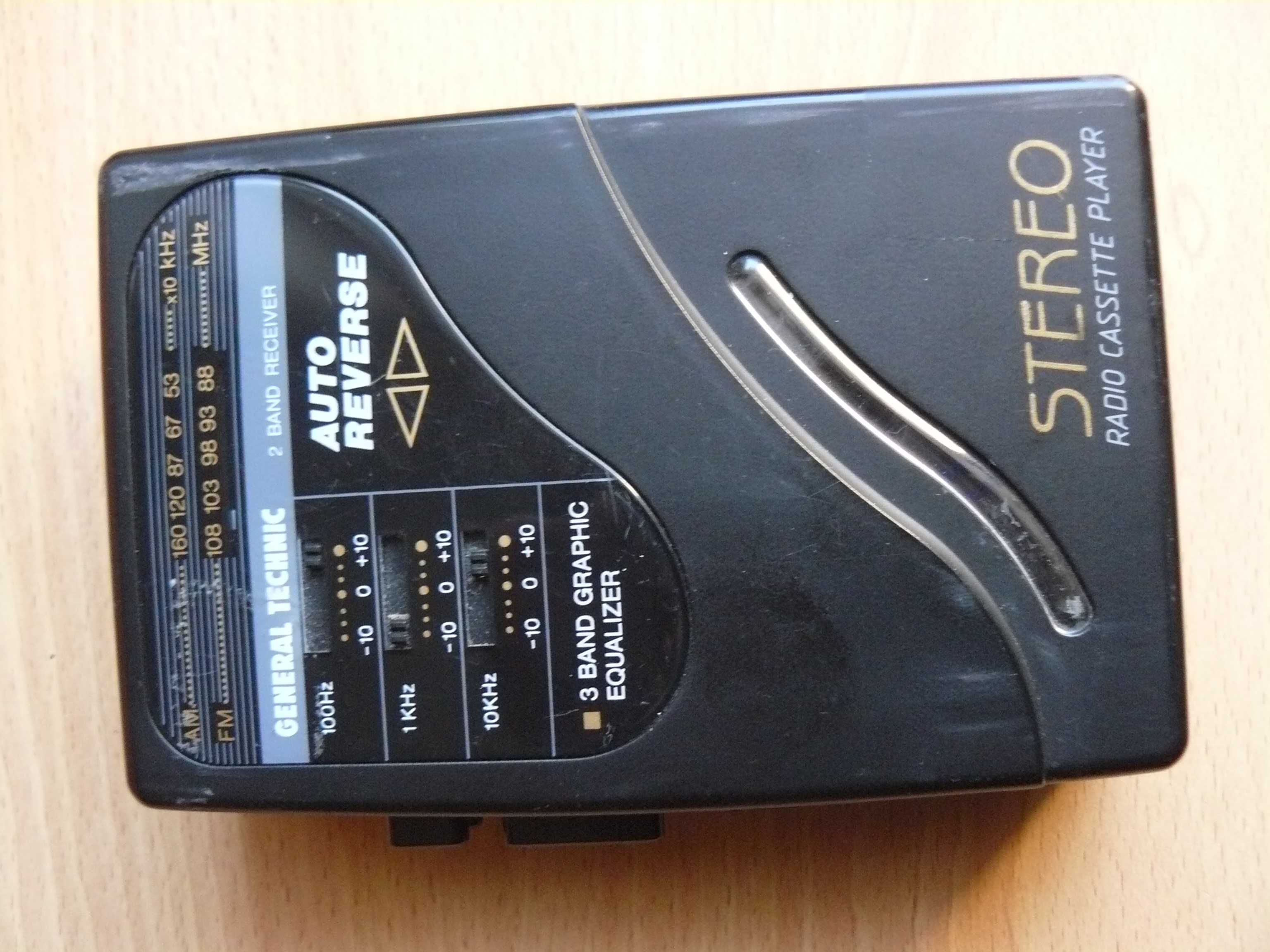 Walkman General Technic z radiem korektorem dzwięku reversem